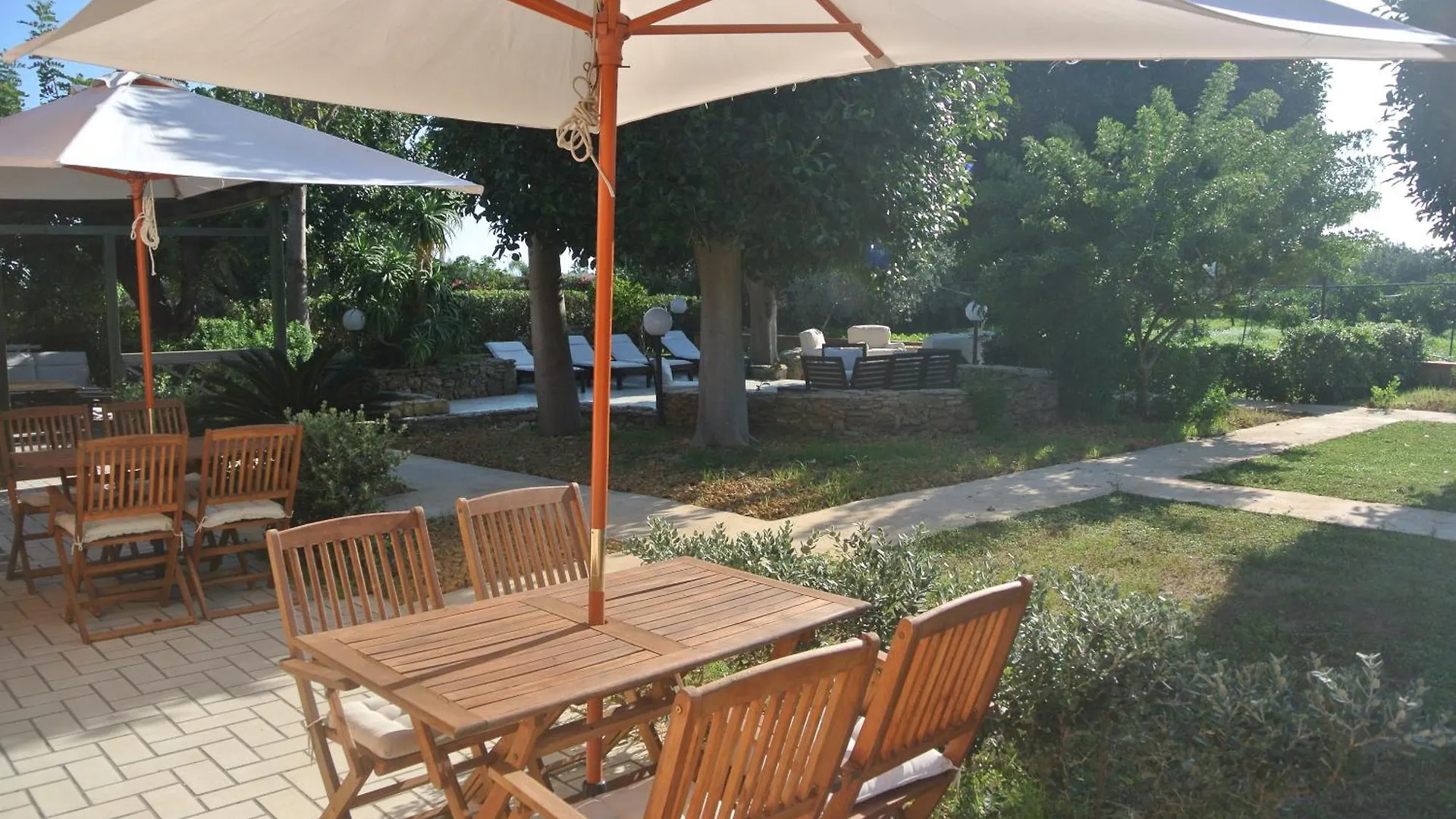 سان ليون Villa Carlotta Resort سان ليون