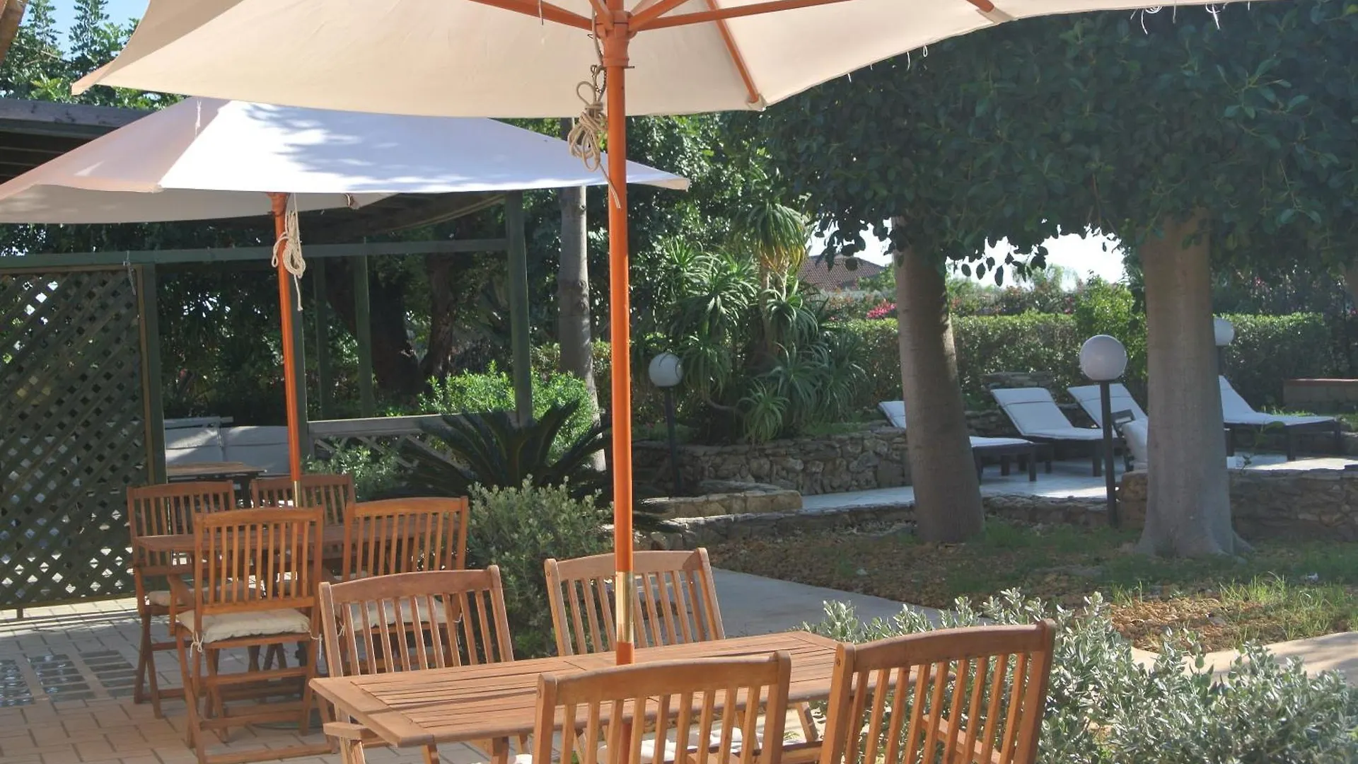 سان ليون Villa Carlotta Resort 3*, سان ليون