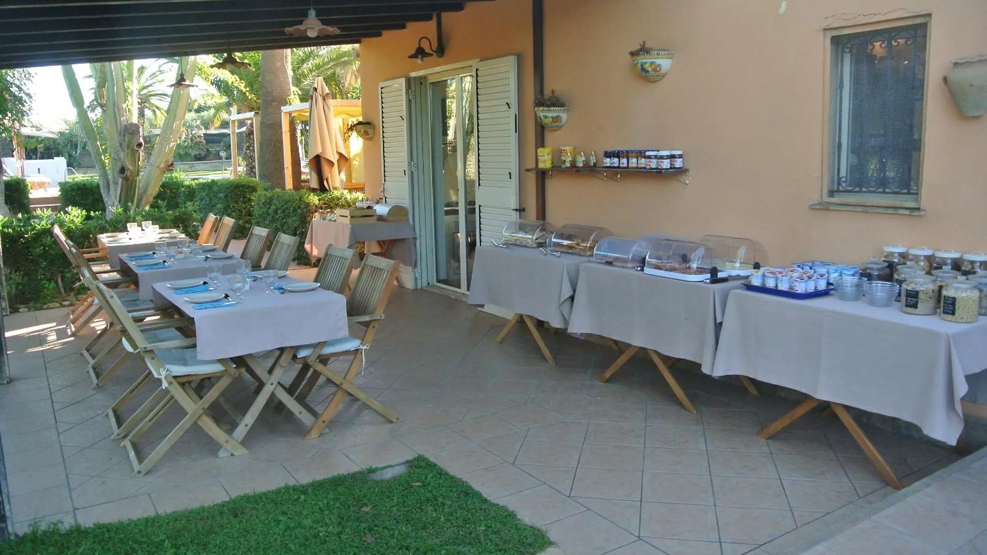*** فندق مبيت وإفطار سان ليون Villa Carlotta Resort إيطاليا