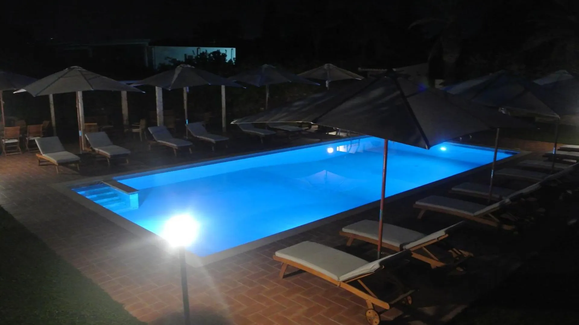Villa Carlotta Resort San Leone 3*,