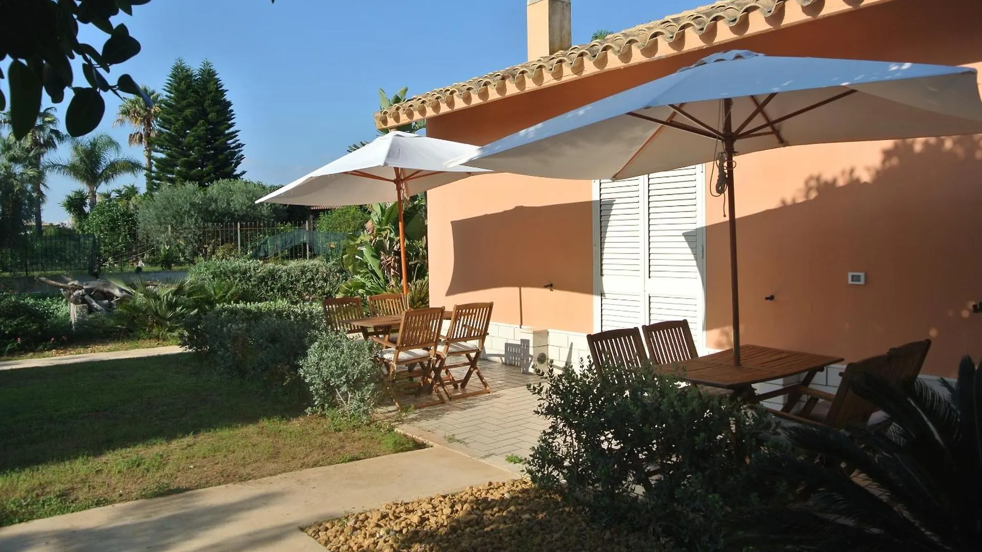 *** Bed & Breakfast B&B Villa Carlotta Resort San Leone Italia